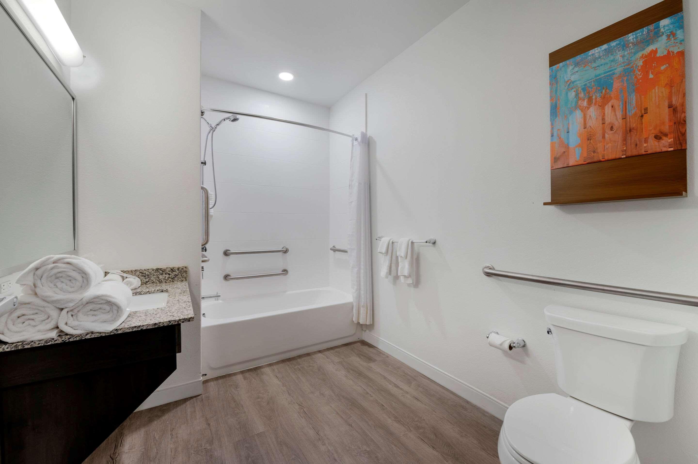 Hotel Comfort - Downtown Cincinnati